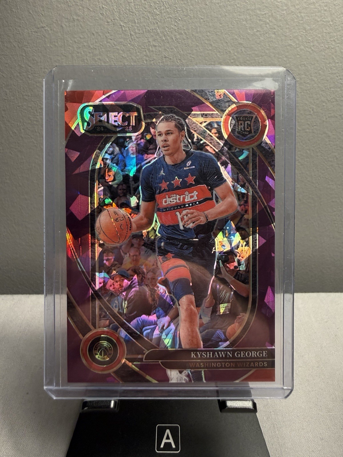 2024-25 Panini Select #285 Kyshawn George Courtside (RC) Purple Ice /99