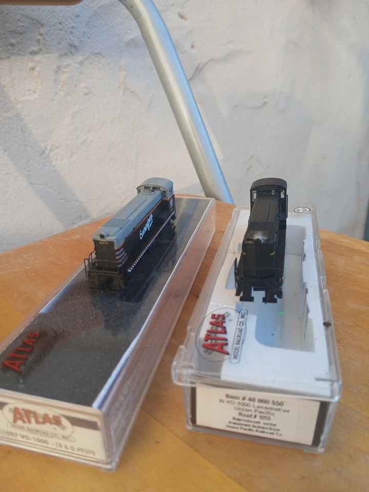 N scale Atlas brand VO-1000 (2) bundle UP & CBQ w/ original cases - Image 4 of 4