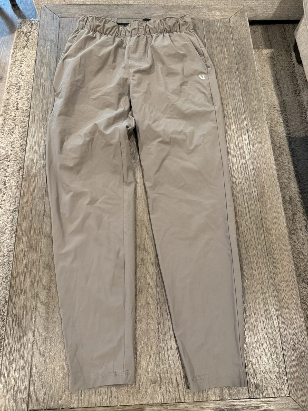 Men’s Vuori Beige Brown Jogger Pants Small
