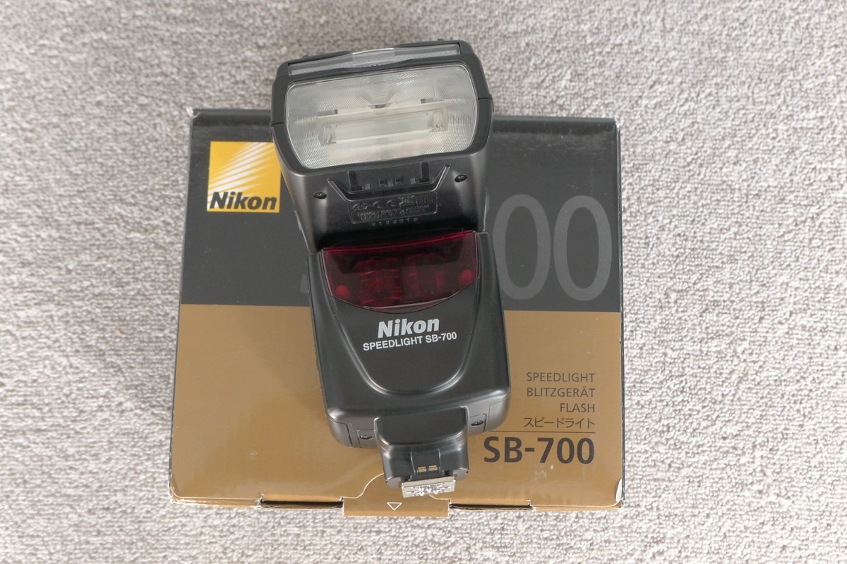 Nikon Speedlight SB-700 Super Clean | eBay