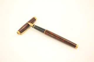 Vintage Parker 75 Fountain Pen Writing 14ct Gold Nib Brown Lacquer Casing