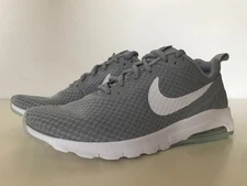 New Men’s Nike Air Max Motion LW (Wolf Grey/White) 833260-011 Size 7