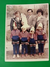 Photo Vintage  Romania Romanian 4 Children Twin Girls Parents Family 1428