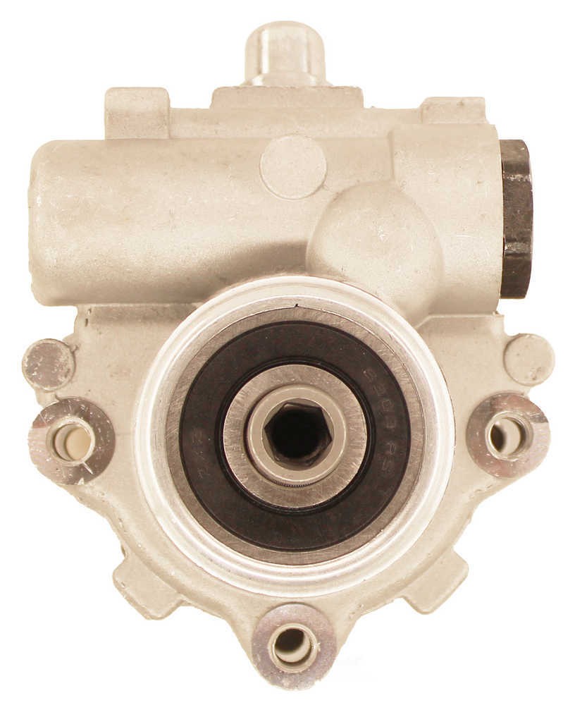 Audi R8 2010 Power steering pump