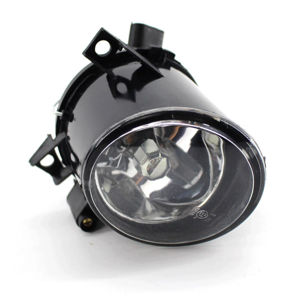 Faro antiniebla de conducción de coche con bombilla para VW POLO 01-05 Volkswagen FOX 05-12 4 PUERTAS Foto 3 de 4