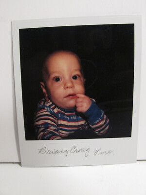 1980S VINTAGE FOUND PHOTOGRAPH COLOR ORIGINAL ART POLAROID PHOTO BABY BOY PIC