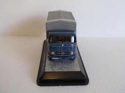 1/43 1 /Premium Classixxs/ Mercedes - Benz LP 911 Limited 1000 pieces - Imagen 4 de 6