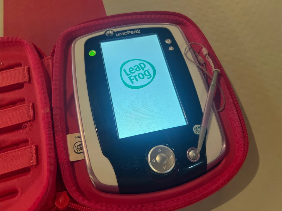 LeapFrog Purple/White LeapPad 2 System Tablet Tested/Reset | Hello Kitty Case - Image 2 of 4