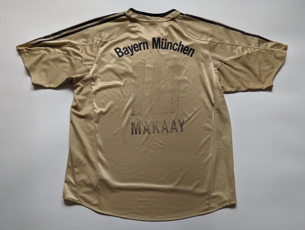 adidas FC Bayern Munich Roy Makaay 10 2004 Away Shirt | eBay