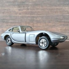 TOMICA TOYOTA 2000GT Silver Collectables 17