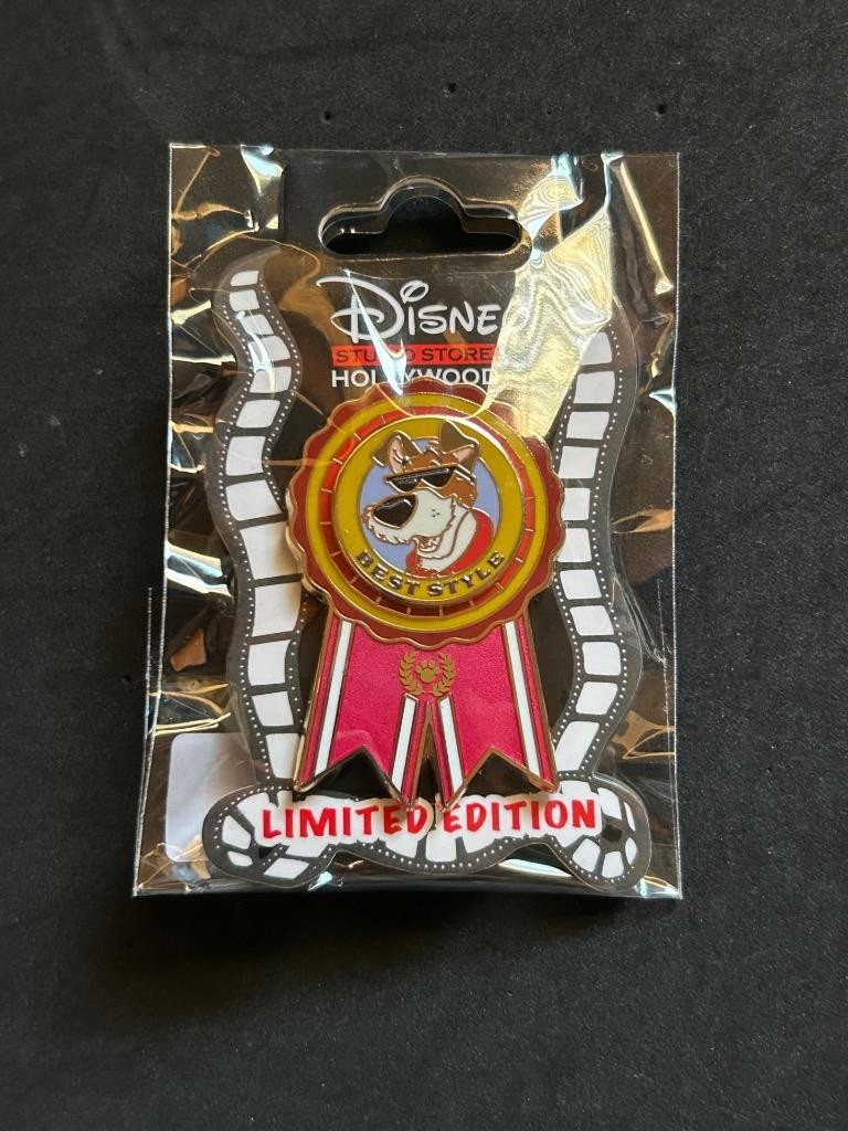 Disney D23 Expo DSSH 2026 Best in Show Oliver and Company Dodger LE400 Pin