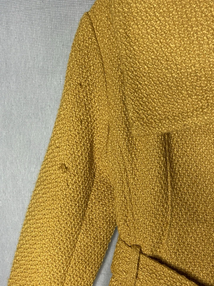 Chaquetón Steve Madden Talla Grande Amarillo Mostaza Cinturón Trinchera Tweed Cierre a Presión Foto 3 de 4