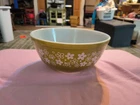 PYREX SPRING BLOSSOM GREEN 2 1/2 Qt MIXING BOWL CRAZY DAISY #403 1972-79 See Pic