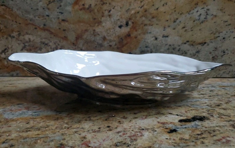 Pampa Bay Oyster Shape Bowl