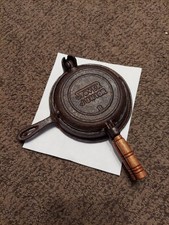 Stover Junior Childs Toy Waffle Iron 8 with base vintage cast iron