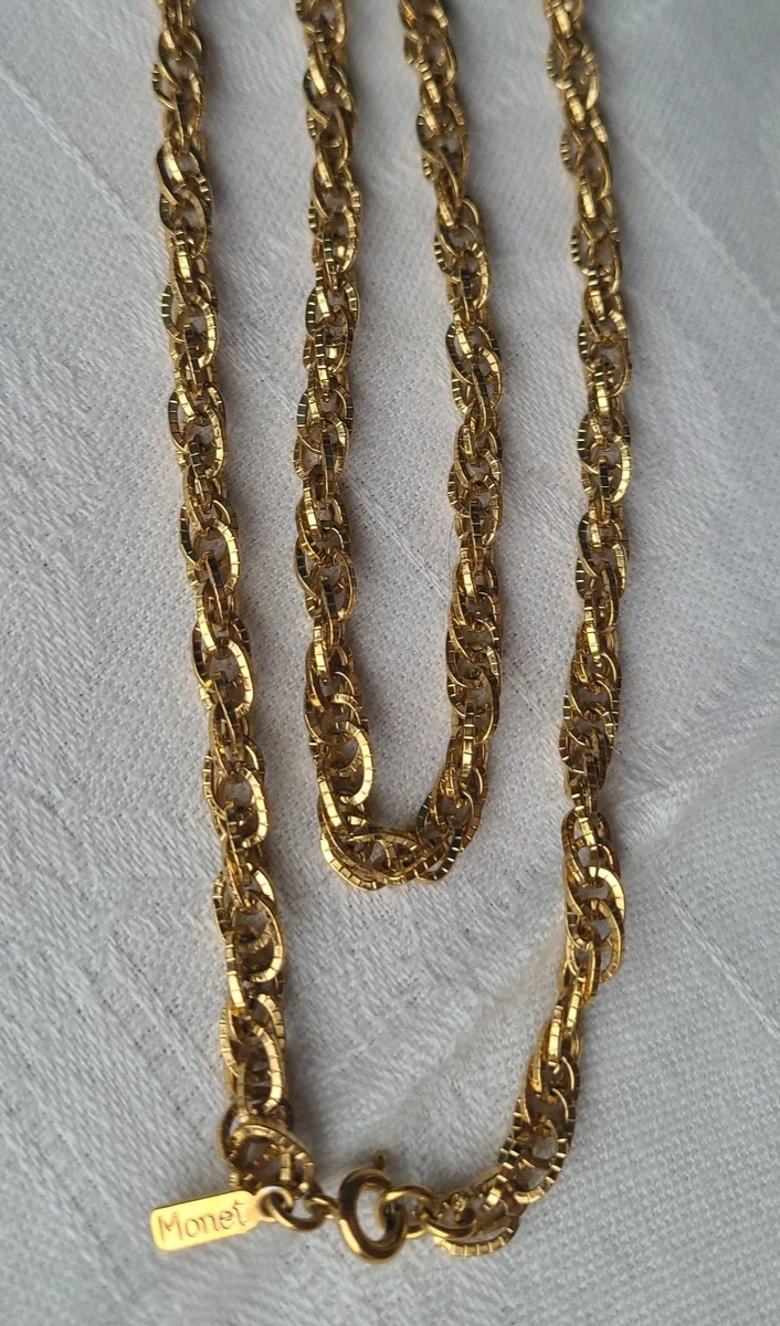C clearance monet necklace