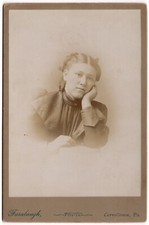 CIRCA 1890s CABINET CARD FARALAUGH GORGEOUS YOUNG LADY IN DRESS CARROLTOWN PA.