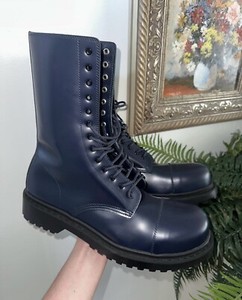 BALENCIAGA STRIKE LACE-UP BOOTS 42 あかる ブーツ BALENCIAGA STRIKE LACE-UP BOOTS 42 あかる ブーツ