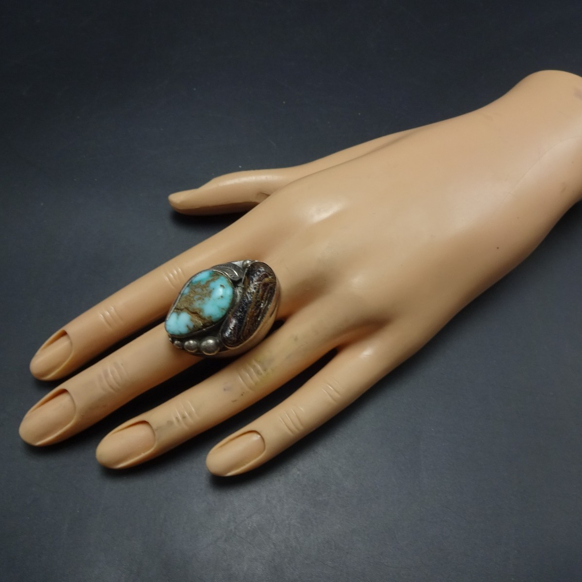 HEAVY Vintage 1970s TURQUOISE and PETRIFIED WOOD Sterling Silver