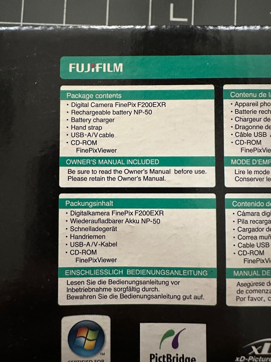 Fujifilm FinePix F Series F200EXR 12.0MP Digital Camera - Black
