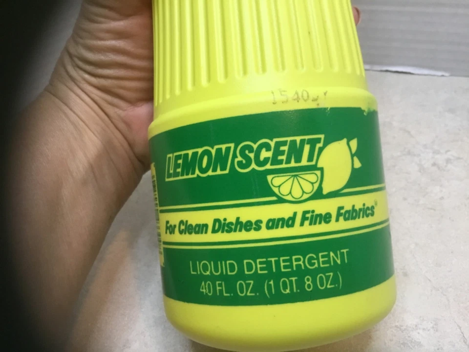 Vintage Crystal White Octagon Liquid Detergent Lemon Scent Dish Wash 40oz - Image 4 of 4