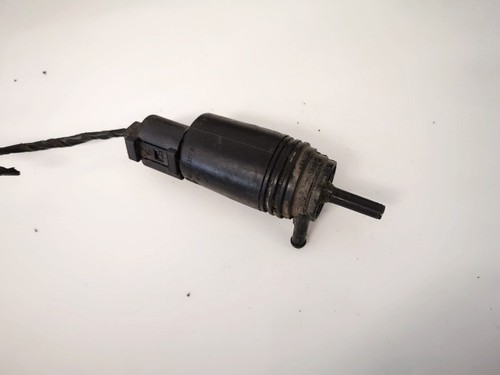 67128377612 Waschwasserpumpe, Scheibenreinigung 67.12-8377612 BMW DE1446745-64