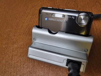 Konica Minolta DiMAGE X1 8.0MP Digital Camera - Silver for sale