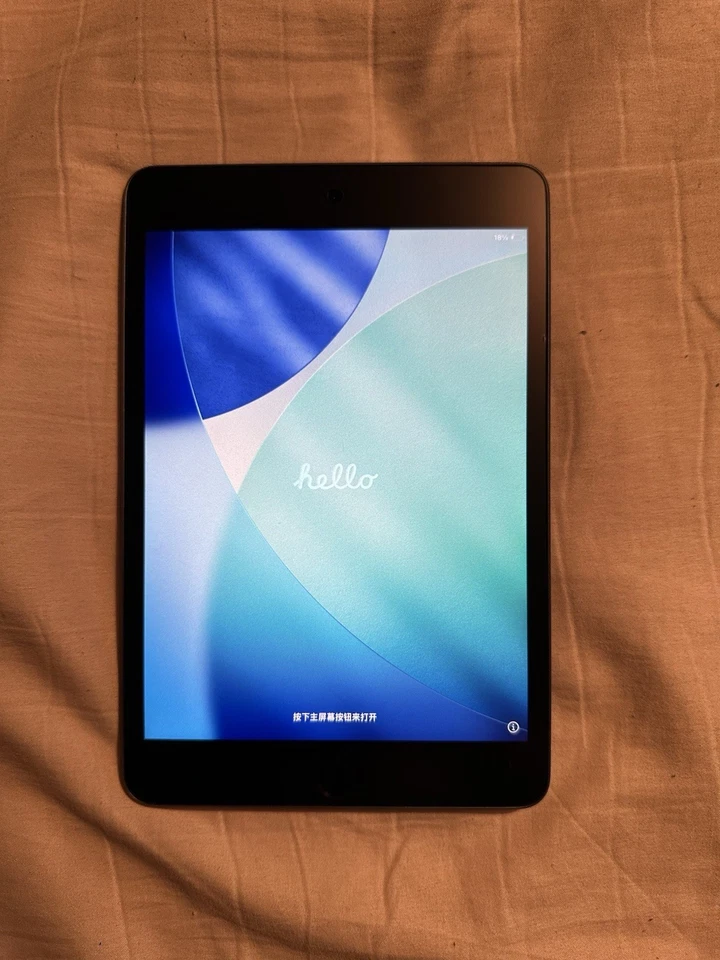 Apple iPad mini (5th generation) · 64GB · Wi-Fi, photo 1 of 5