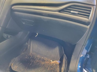 FUSION    2018 Glove Box 573020