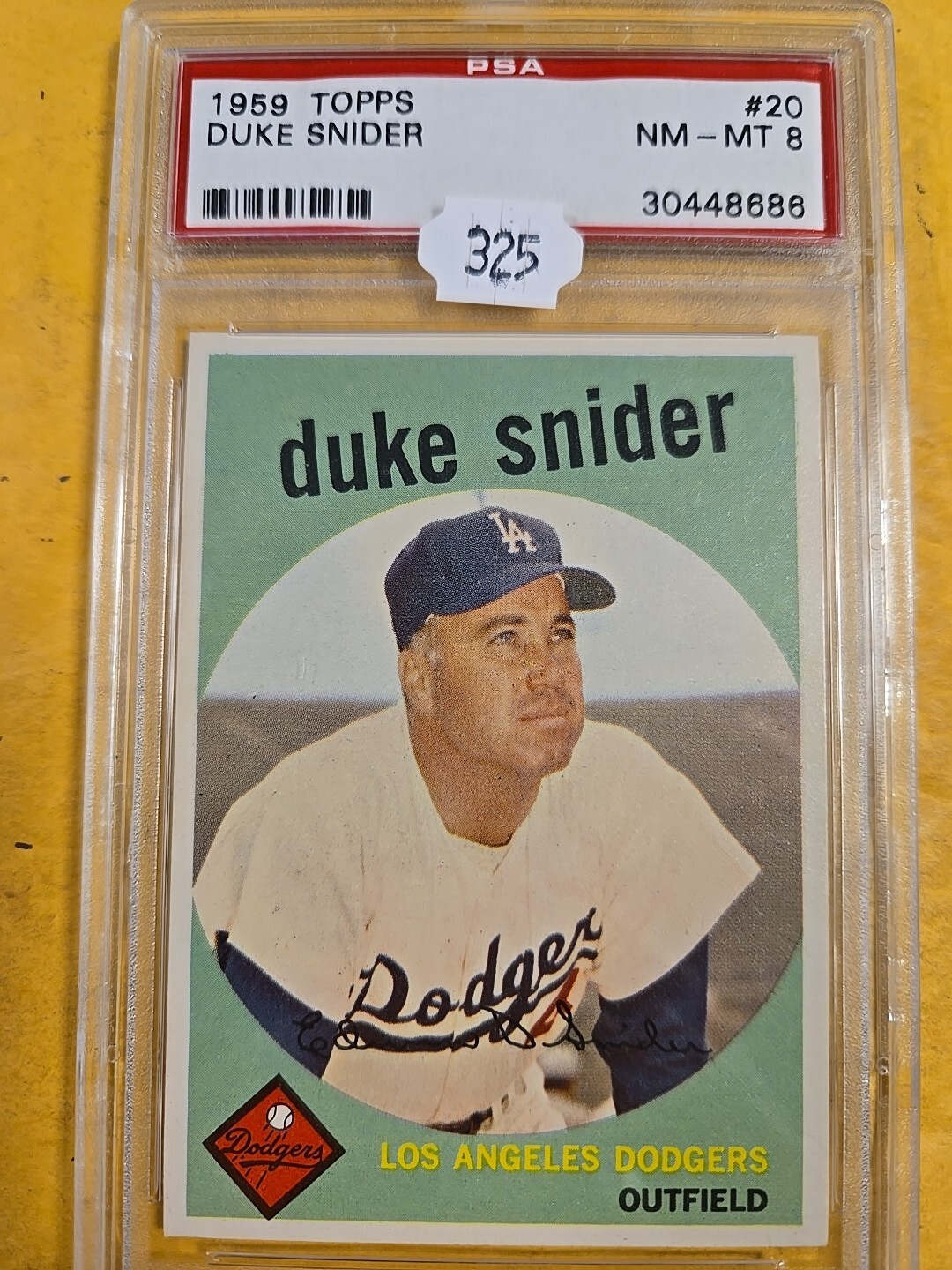 1959 Topps #20 Duke Snider PSA 8 NM-MT Dodgers Set Break 8686 Great  Centering 