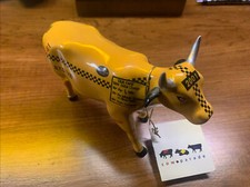 Cow Parade NYC CHICAGO ‘Taxi Cow' #9160 Retired RARE HARD TO FIND 2001 EDITION