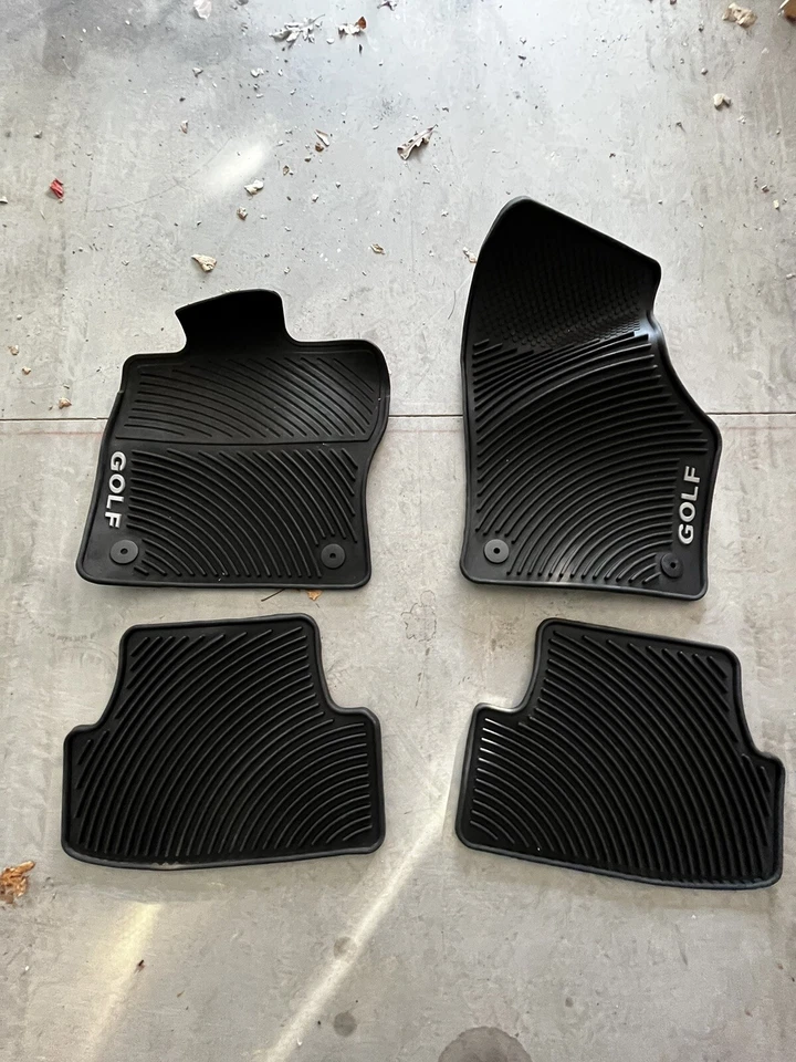 Juego de alfombrillas de goma para Volkswagen Golf 2014-2016 5G1061550A041 Foto 2 de 4