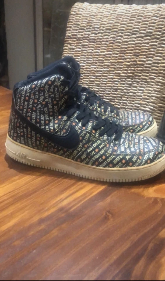 Nike Air Force 1 '07, foto 1 di 5