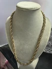 GORGEOUS VTG 22” GOLD PLATED TWISTED NECKLACE-COSTUME JEWELRY