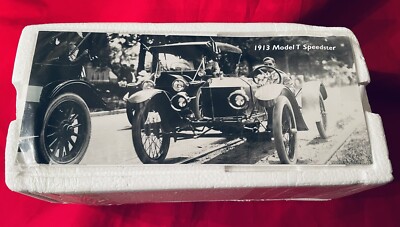 Precision 100 Collection 1913 Model T Ford Speedster, 1/18 scale