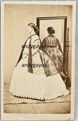 CDV SCHÖNER SPIEGEL REFLEKTION LADY SPITZENSCHAL BADEN BADEN DEUTSCHLAND FOTO