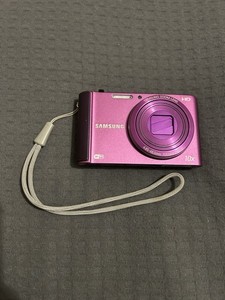 Samsung ST200F compact digital camera 16.1 MP, 10x optical zoom, 3-inch screen