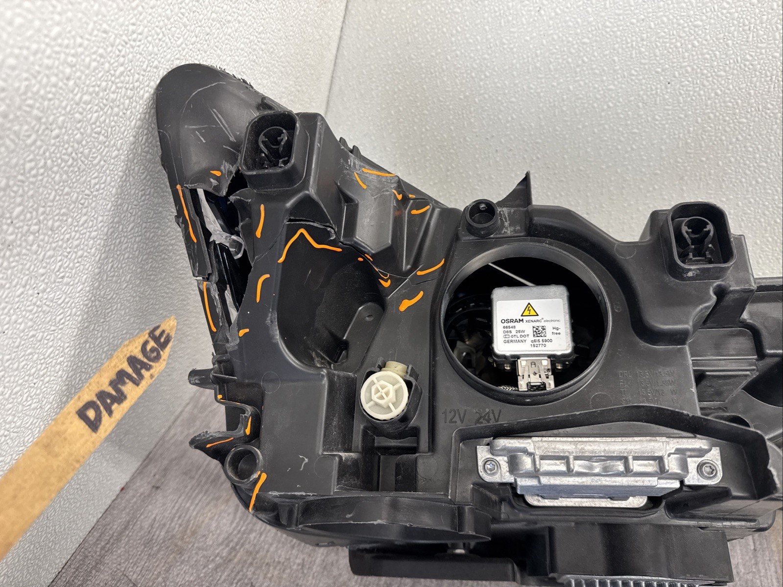2017-2020 Maserati Levante Xenon HID Right Not AFS Headlight OEM ❗️damage ❗️