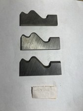 Knife #37575 – Double Cove/Wave Molding Knives (Matched Pair)