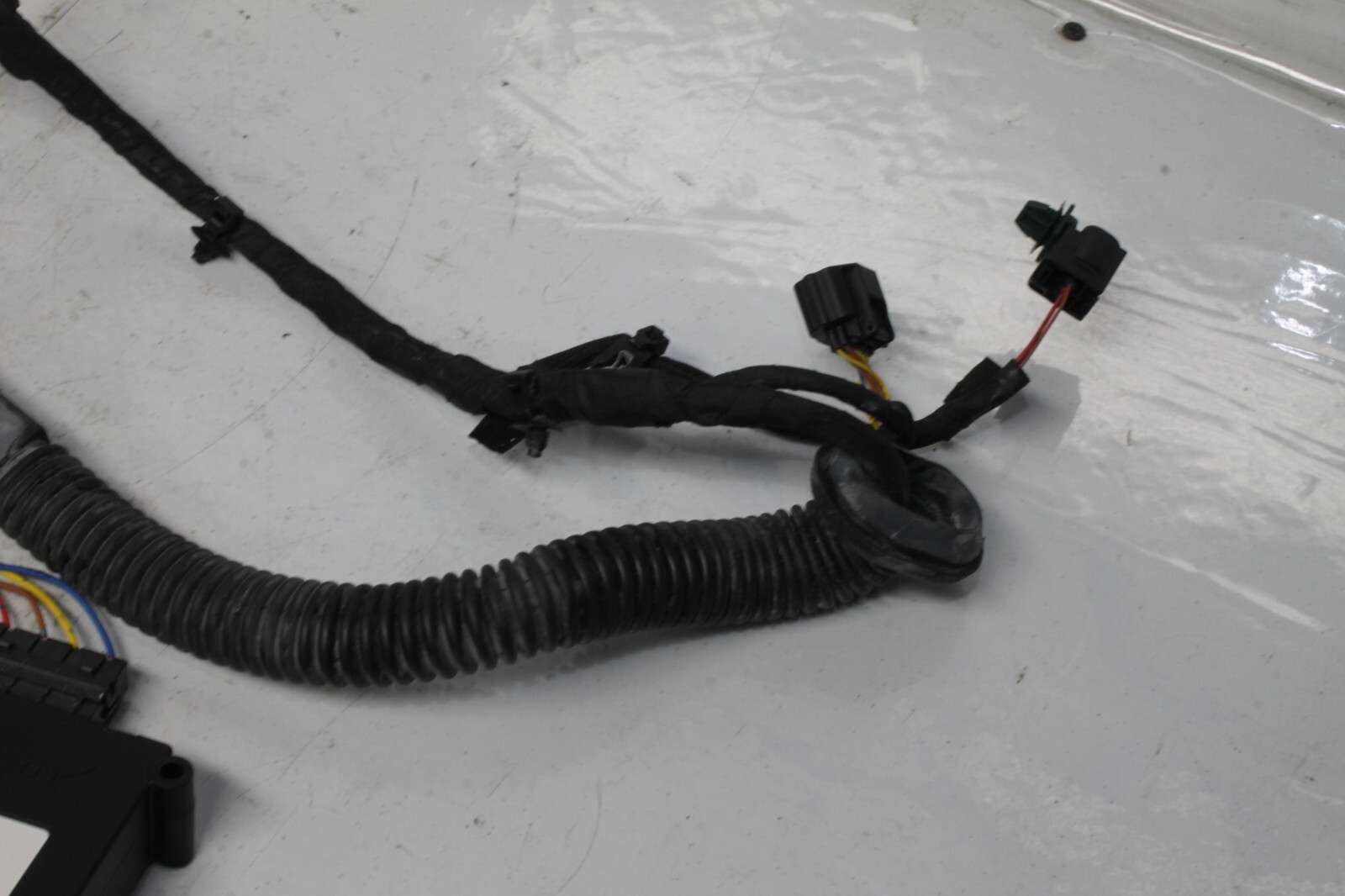 McLaren MP4-12C 2012-2014 Left Door wiring harness P/N 11M1150CP