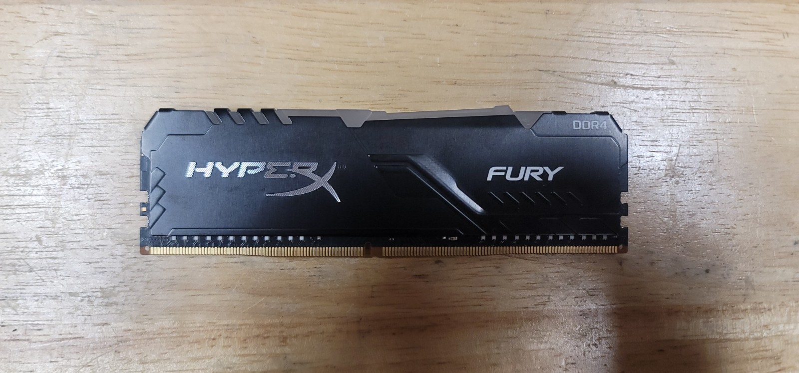 HP Kingston 8GB DDR4 3733 HP37D4U1S8MR-8XR PC4-29800 RGB 288pin Desktop DIMM RAM