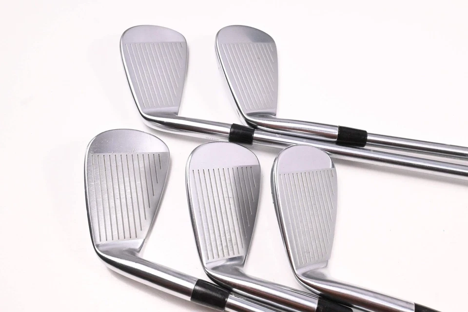 Mizuno Pro 223 Irons / 6-PW / Regular Plus Flex Project X PXi Shafts - Image 4 of 4