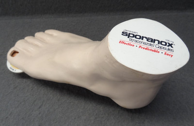 Janssen Sporanox Capsule Foot Display Model Prop Doctor Office Advertisement EUC