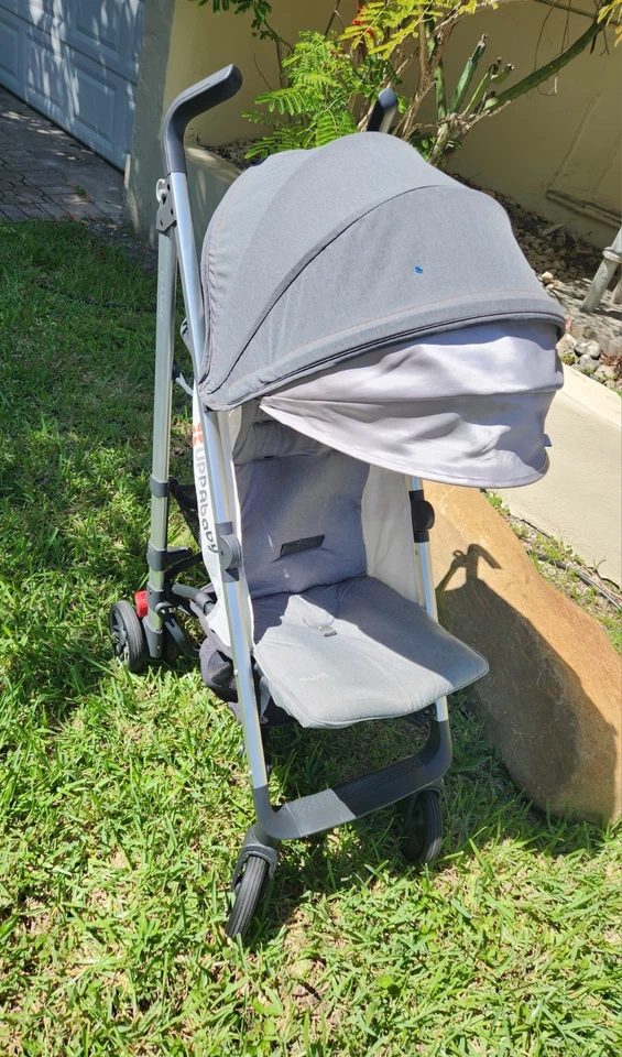 Cochecito paraguas UPPAbaby G-Luxe-Jordan (carbón/plateado) *Envío rápido* LEER Foto 2 de 4