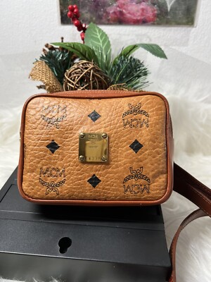 MCM バッグ ブラウン レザー MCM Visetos Small Cognac Leather Multifunctional Fanny Pack