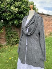 Lovely Grey Virgin Wool Blend Cardigan With In-built Scarf Shawl Sz 14 16 - Flaw