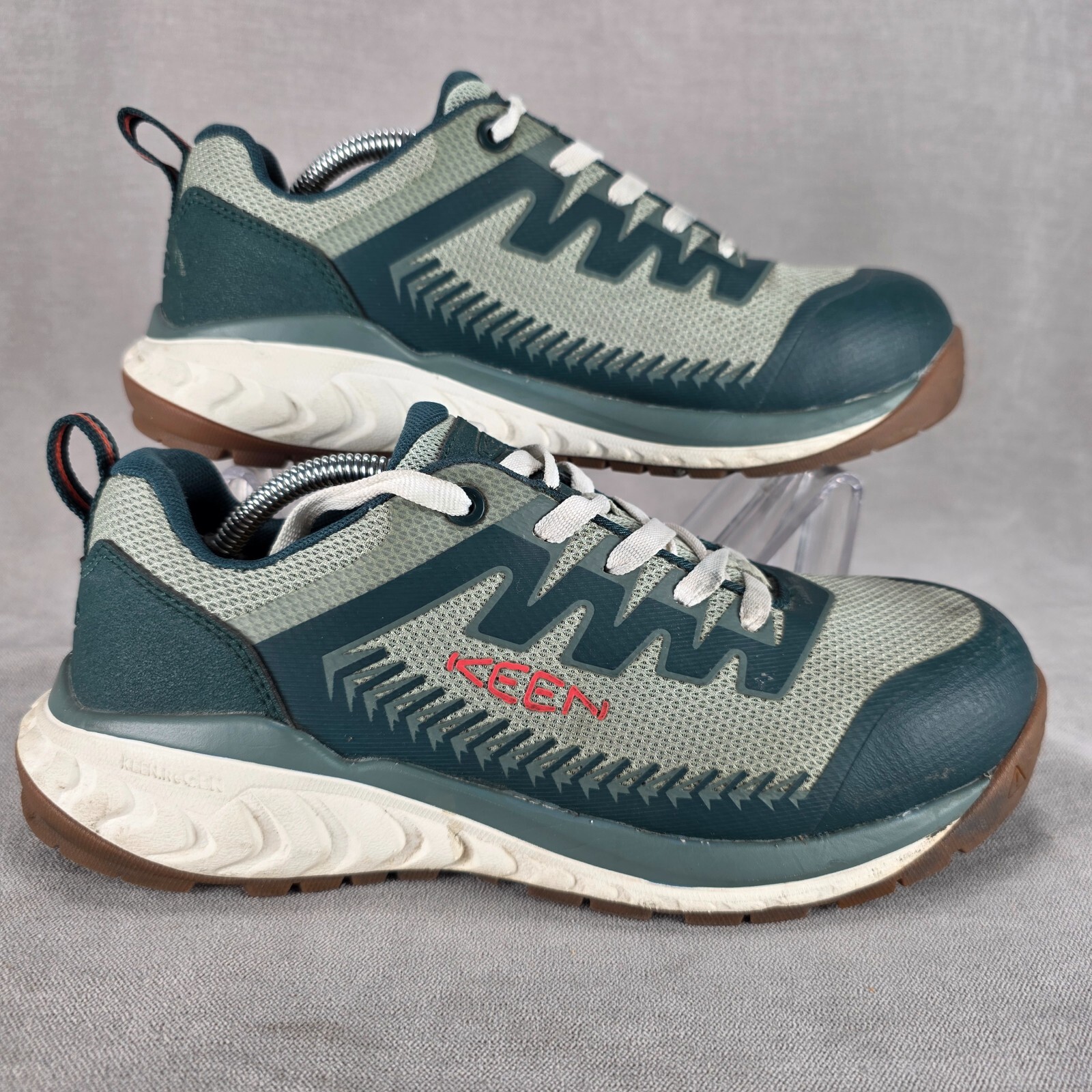 Scarpe da lavoro Keen Utility Arvada punta carbonio donna taglia 8M nero oliva ASTM