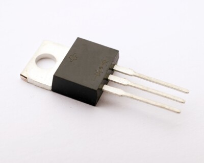 2x LM78M05CT PMIC-Spannungsregler-Linear Positiv Fest 500mA 5V TO-220-3 #730077