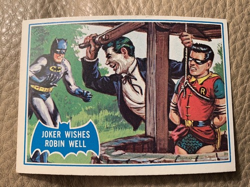 1966 Topps Batman Blue Bat #15