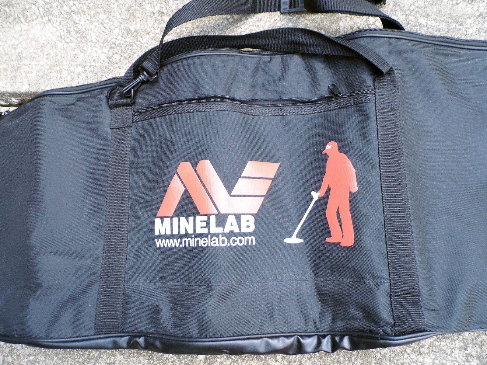 LARGE Minelab Univeral Metal Detector Carry Bag Black 30110277 NMATH